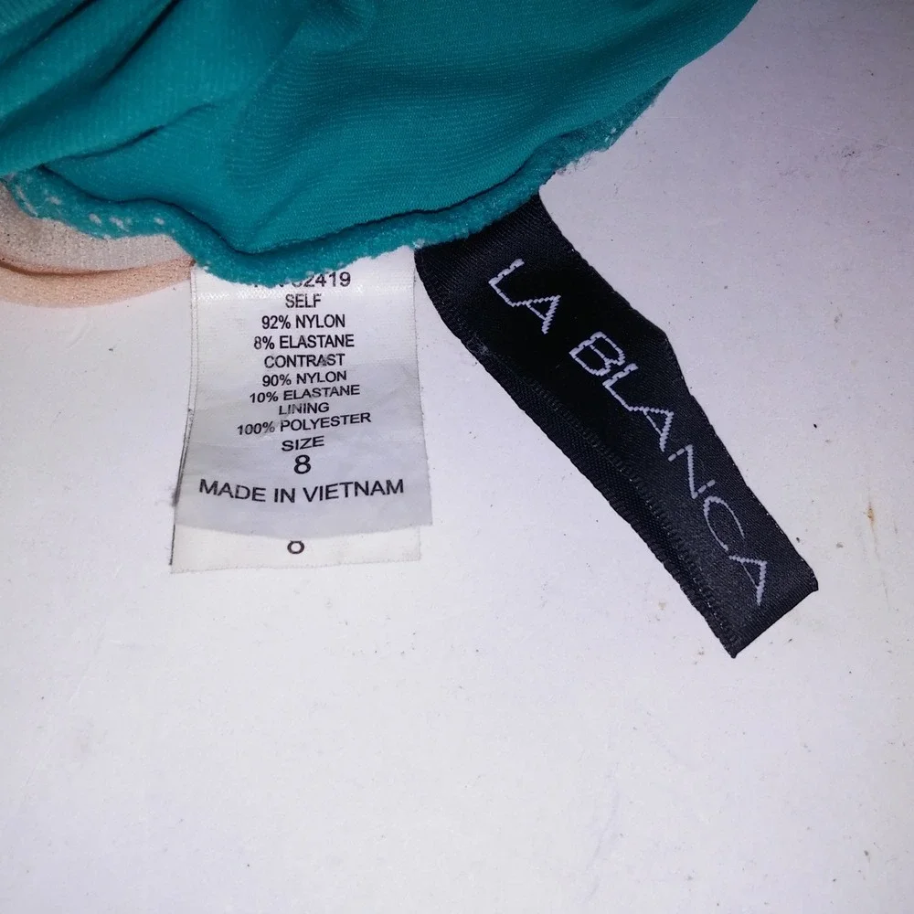 La Blanca Swim Tankini Top Size 8 Teal Halter Lightly Lined Wireless